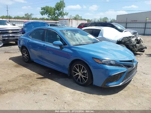 4T1S11AK0PU104773 2023 TOYOTA CAMRY - Image 1