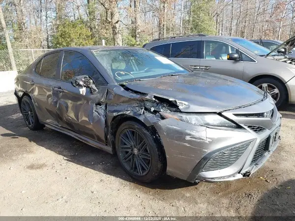 4T1S11AK0PU734230 2023 TOYOTA CAMRY - Image 1