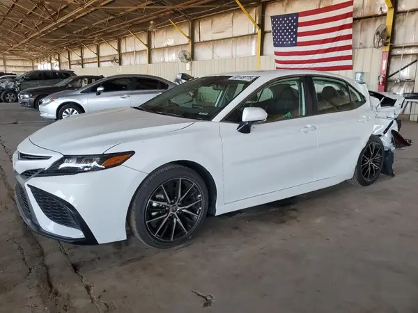 4T1S11AK0RU213348 2024 TOYOTA CAMRY - Image 1