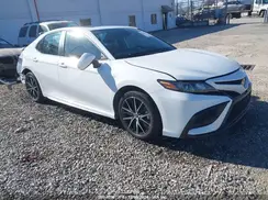 4T1S11AK1NU660054 2022 TOYOTA CAMRY