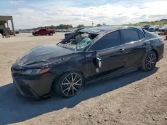 4T1S11AK1NU660135 2022 TOYOTA CAMRY