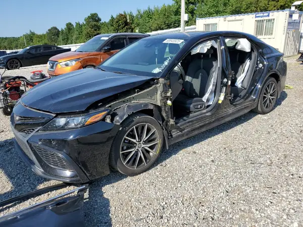 4T1S11AK1NU679672 2022 TOYOTA CAMRY - Image 1