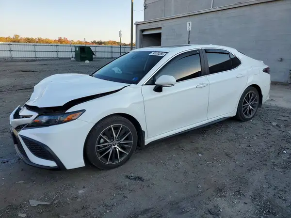 4T1S11AK1PU167638 2023 TOYOTA CAMRY - Image 1