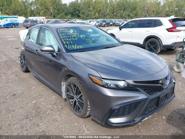 4T1S11AK1PU179739 2023 TOYOTA CAMRY - Image 1