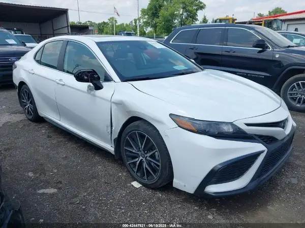 4T1S11AK1RU220356 2024 TOYOTA CAMRY - Image 1