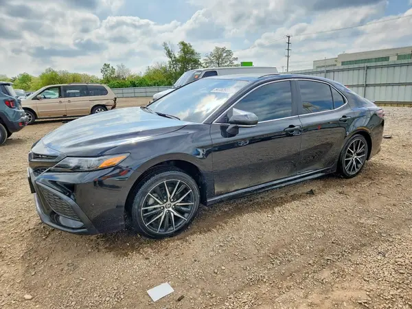 4T1S11AK1RU247833 2024 TOYOTA CAMRY - Image 1