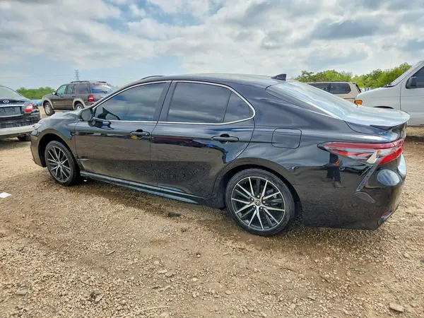 4T1S11AK1RU247833 2024 TOYOTA CAMRY - Image 2