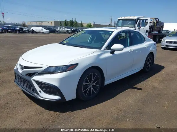 4T1S11AK1RU891803 2024 TOYOTA CAMRY - Image 2
