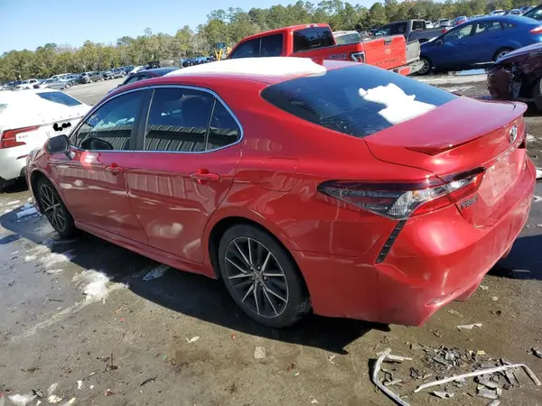 4T1S11AK2MU429615 2021 TOYOTA CAMRY - Image 2