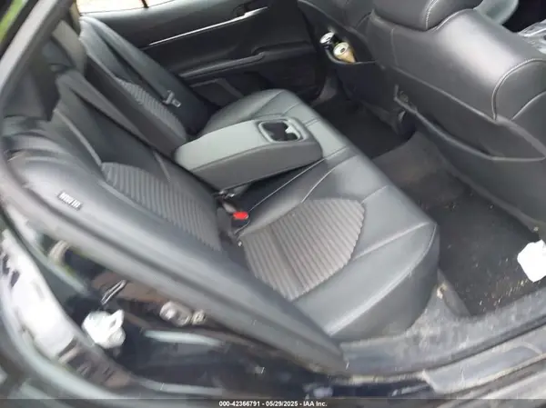 4T1S11AK2NU049711 2022 TOYOTA CAMRY - Image 8