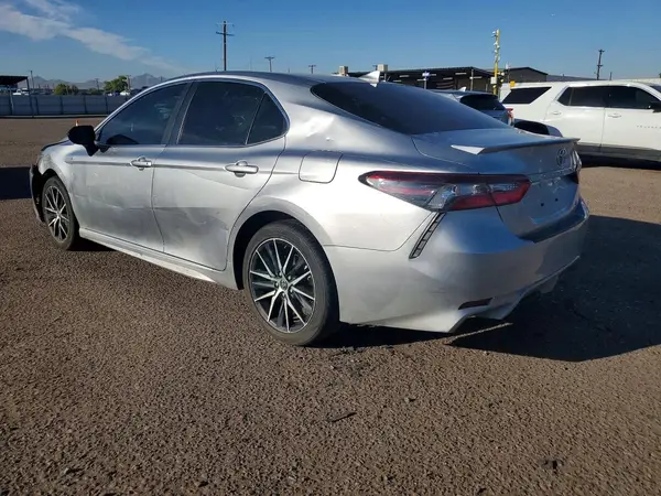 4T1S11AK2RU886061 2024 TOYOTA CAMRY - Image 2