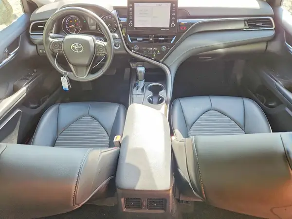 4T1S11AK3NU045327 2022 TOYOTA CAMRY - Image 8