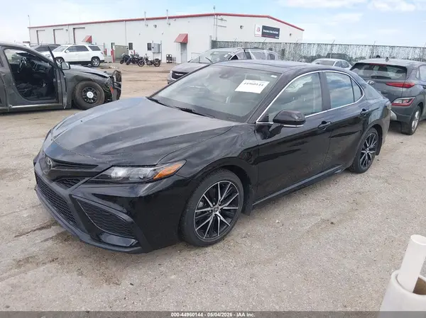 4T1S11AK3PU126489 2023 TOYOTA CAMRY - Image 2