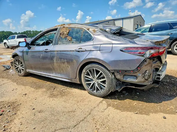 4T1S11AK3RU209164 2024 TOYOTA CAMRY - Image 2