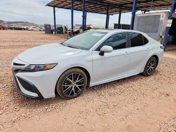 4T1S11AK3RU258963 2024 TOYOTA CAMRY - Image 1