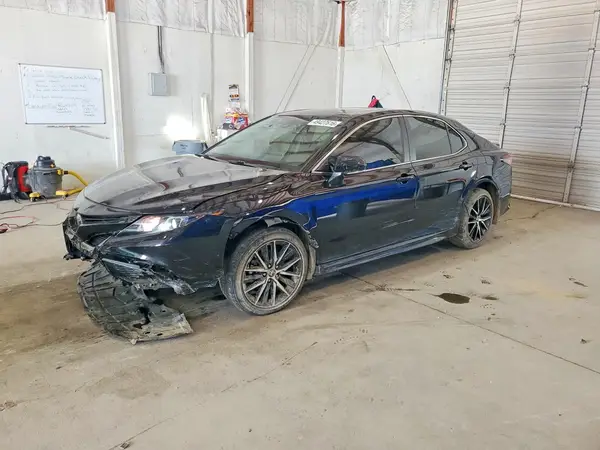 4T1S11AK3RU920721 2024 TOYOTA CAMRY - Image 1