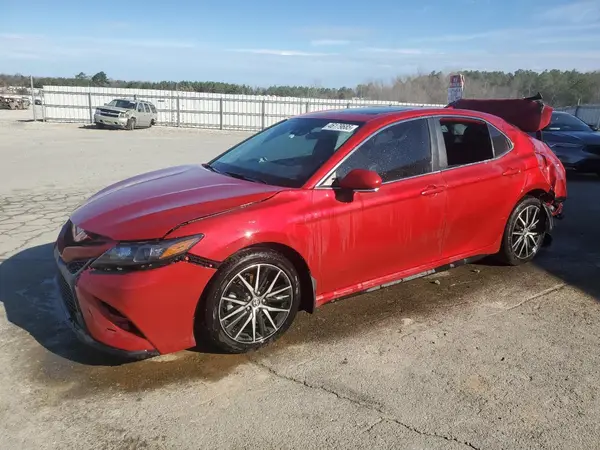 4T1S11AK4NU031887 2022 TOYOTA CAMRY - Image 1