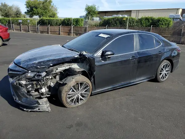 4T1S11AK4RU257188 2024 TOYOTA CAMRY - Image 1