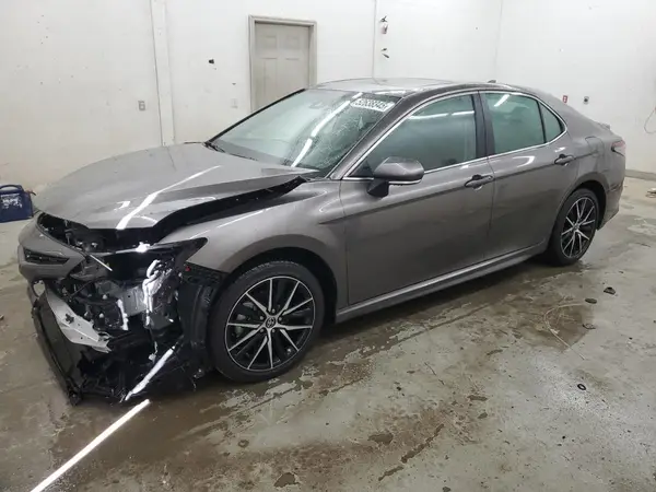 4T1S11AK4RU264593 2024 TOYOTA CAMRY - Image 1
