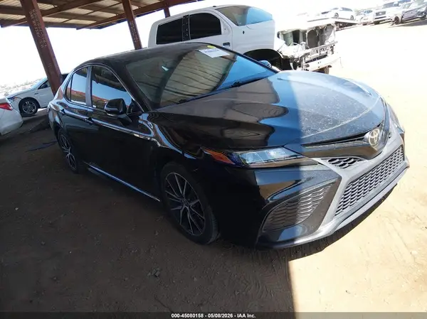 4T1S11AK5MU493504 2021 TOYOTA CAMRY - Image 1