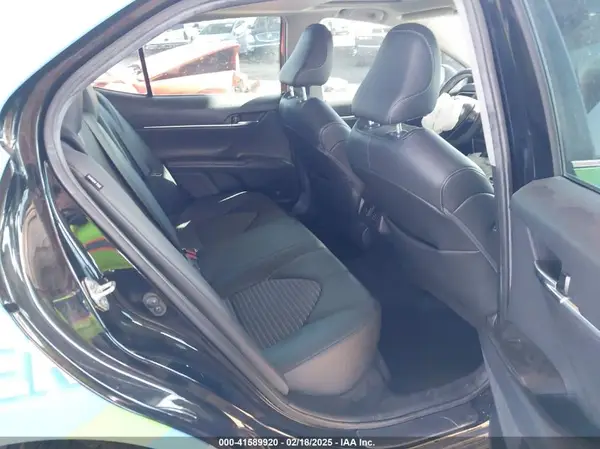 4T1S11AK5NU684177 2022 TOYOTA CAMRY - Image 8