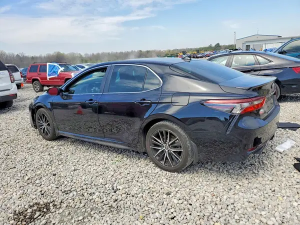 4T1S11AK5NU686768 2022 TOYOTA CAMRY - Image 2