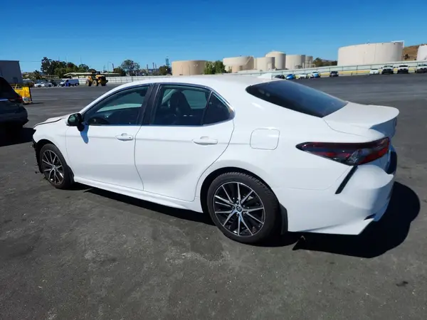 4T1S11AK5PU798442 2023 TOYOTA CAMRY - Image 2