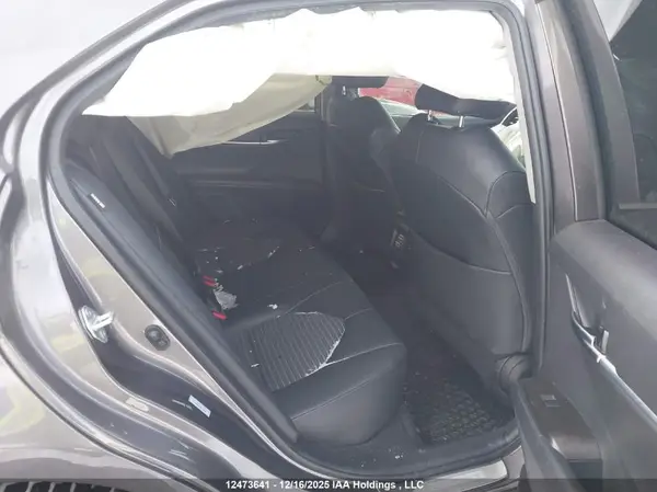 4T1S11AK6NU698699 2022 TOYOTA CAMRY - Image 8