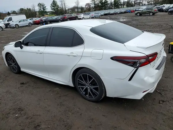 4T1S11AK7MU496193 2021 TOYOTA CAMRY - Image 2
