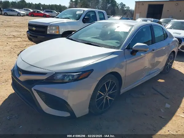 4T1S11AK7PU133543 2023 TOYOTA CAMRY - Image 2