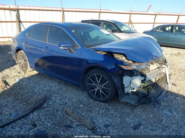 4T1S11AK7PU160113 2023 TOYOTA CAMRY - Image 1