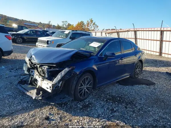 4T1S11AK7PU160113 2023 TOYOTA CAMRY - Image 2