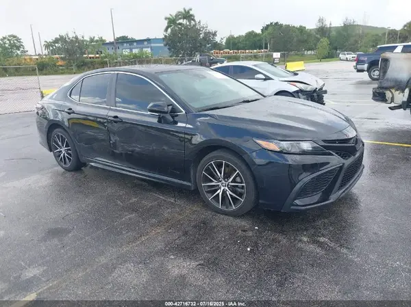 4T1S11AK7PU783327 2023 TOYOTA CAMRY - Image 1