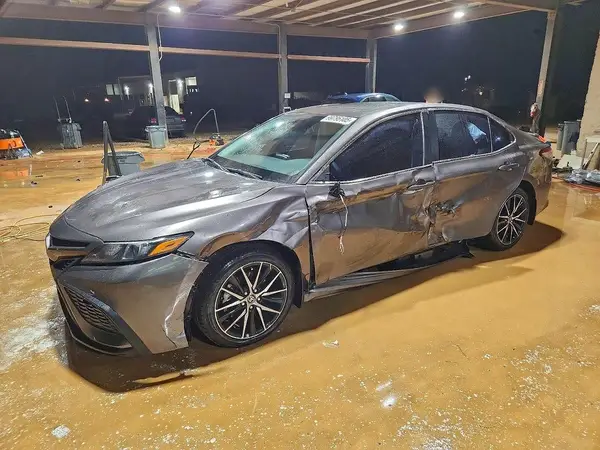 4T1S11AK7RU218207 2024 TOYOTA CAMRY - Image 1