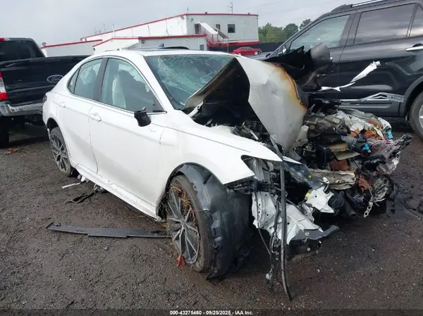 4T1S11AK9PU149551 2023 TOYOTA CAMRY - Image 1
