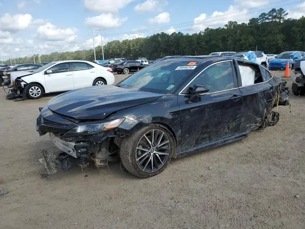 4T1S11AKXMU459476 2021 TOYOTA CAMRY - Image 1