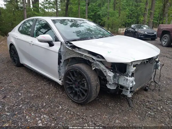 4T1S11AKXMU616892 2021 TOYOTA CAMRY - Image 1