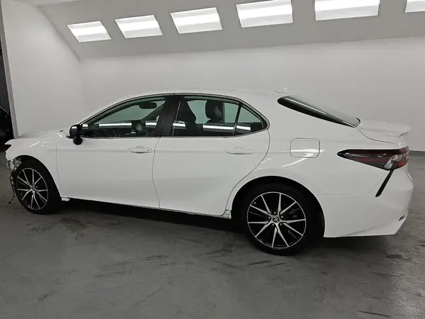 4T1S11AKXPU184633 2023 TOYOTA CAMRY - Image 2