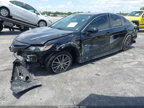 4T1S11AKXPU785105 2023 TOYOTA CAMRY - Image 2