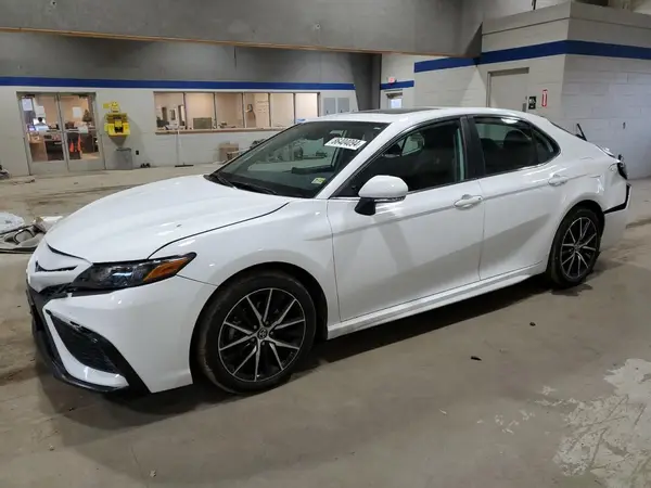 4T1S11AKXPU813971 2023 TOYOTA CAMRY - Image 1