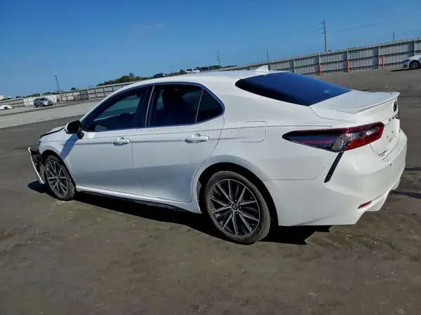 4T1S11AKXRU855821 2024 TOYOTA CAMRY - Image 2