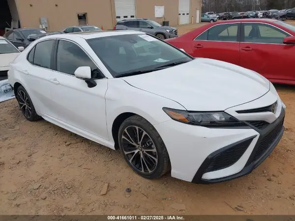 4T1S11AKXRU907755 2024 TOYOTA CAMRY - Image 1