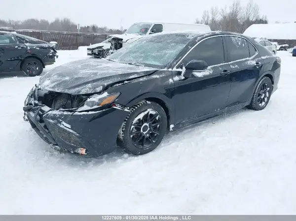 4T1S11BK2MU043792 2021 TOYOTA CAMRY - Image 2
