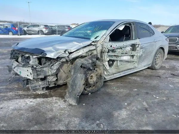 4T1S11BK2MU046806 2021 TOYOTA CAMRY - Image 2