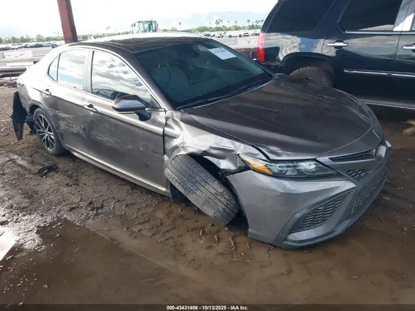 4T1S11BK5RU128150 2024 TOYOTA CAMRY - Image 1