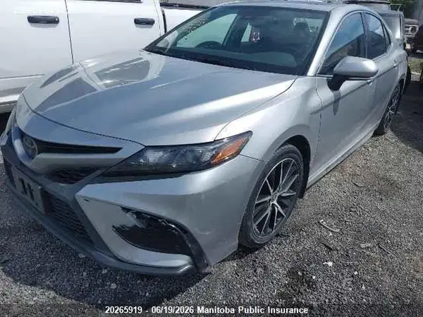 4T1S11BK8MU044283 2021 TOYOTA CAMRY - Image 2