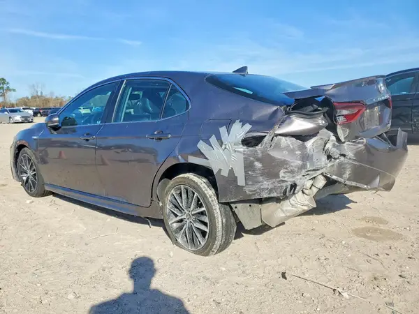 4T1S31AK0MU569138 2021 TOYOTA CAMRY - Image 2