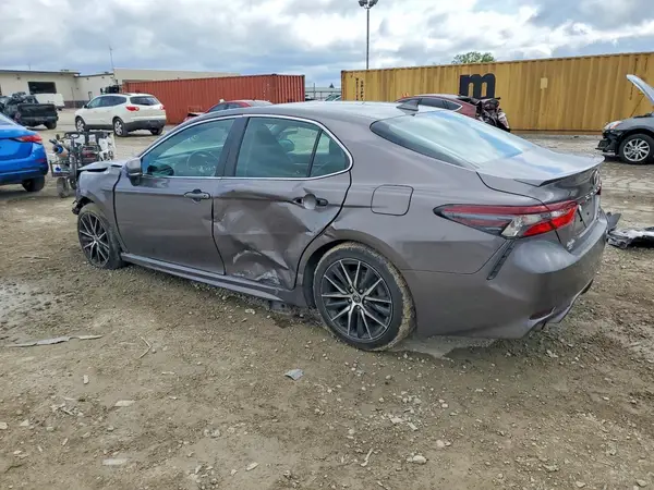 4T1S31AK0NU584868 2022 TOYOTA CAMRY - Image 2
