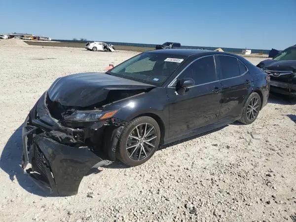 4T1S31AK0NU585535 2022 TOYOTA CAMRY - Image 1