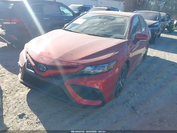 4T1S31AK0RU070475 2024 TOYOTA CAMRY - Image 2